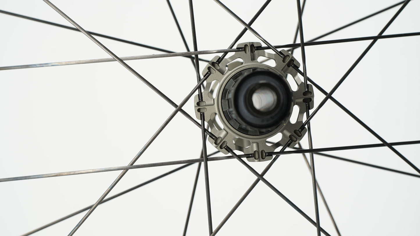Laufradpaar SCOM AERO Tubeless Ready (Center Lock)