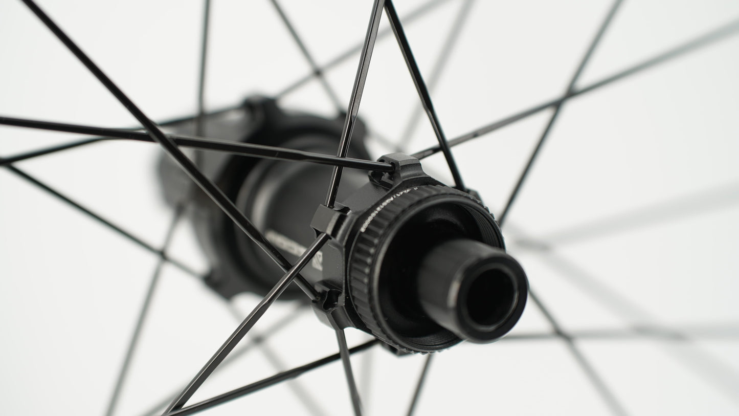 Paar SCOM CORSA 45 Tubeless Ready-Laufräder (Center Lock)