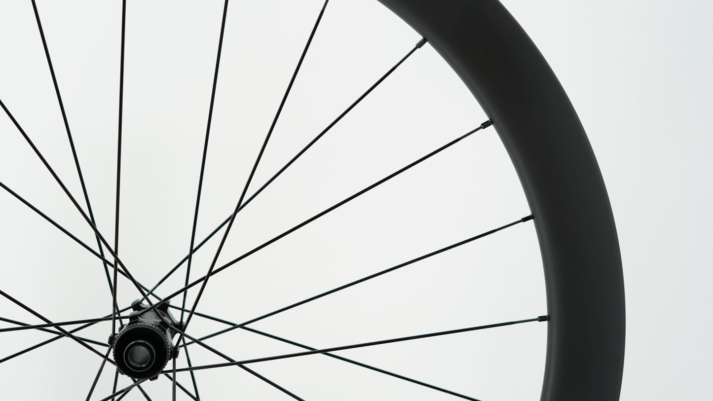 Paar SCOM CORSA 45 Tubeless Ready-Laufräder (Center Lock)