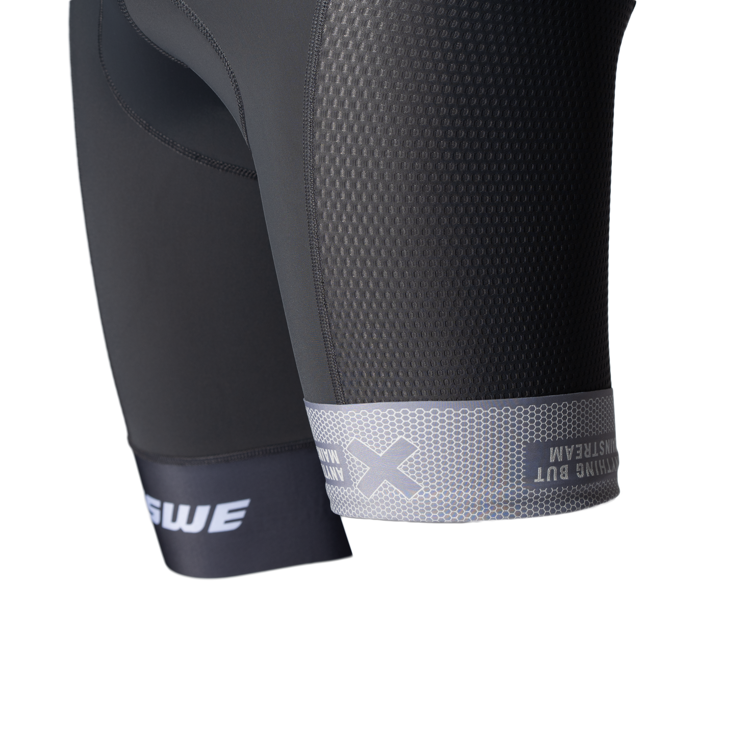USWE VENT GRAVEL Kurze Trägerhose Schwarz