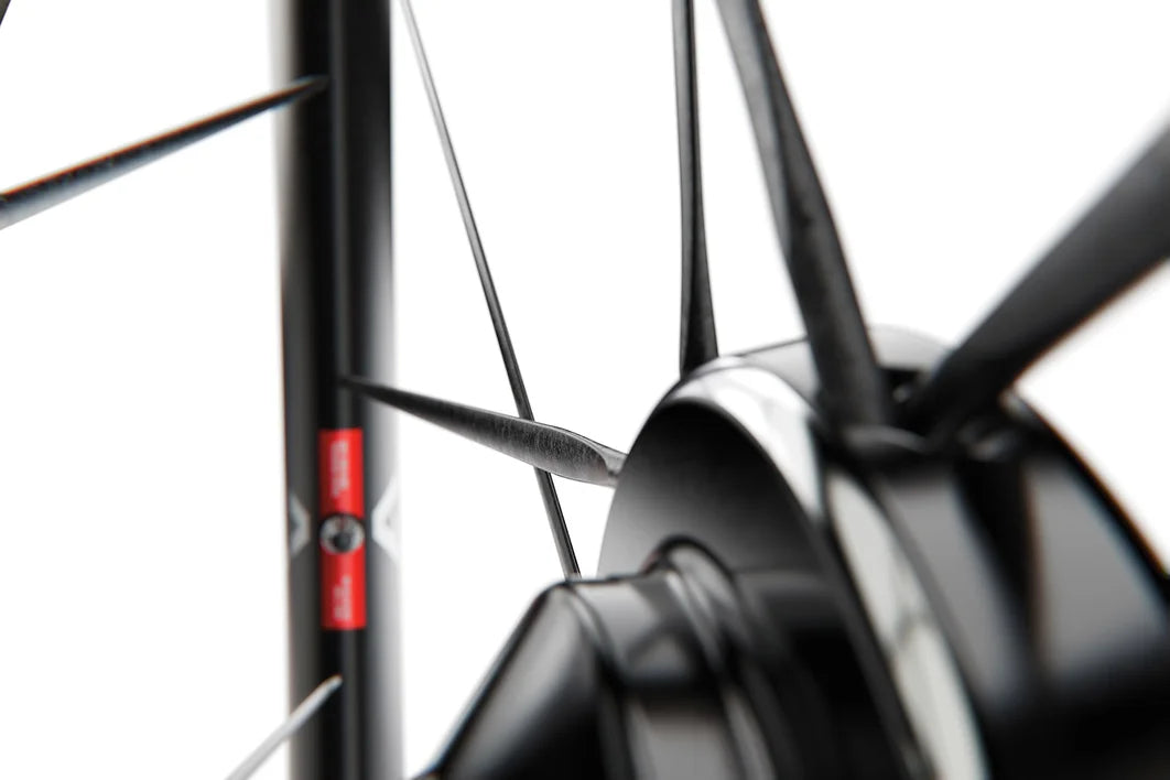 Hinterrad DT SWISS ARC 1100 DICUT 38 DISC Tubeless Ready (Center Lock)