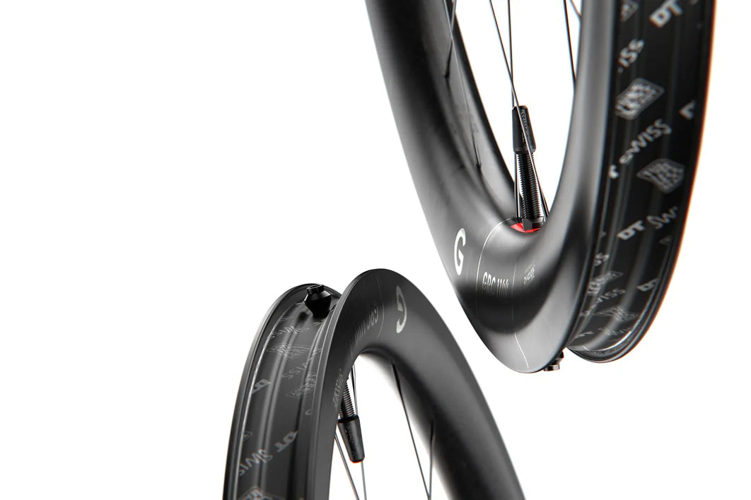 DT SWISS GRC 1100 DICUT 30 DISC Tubeless Ready Vorderrad (Center Lock)