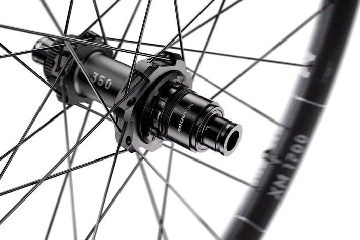 Hinterrad DT SWISS XM 1700 SPLINE 30 mm 27.5" 12x148 mm Boost 2026