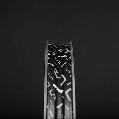 Hinterrad ENVE G SES 4.5 PRO Tubeless Ready (Center Lock) Schwarz/Weiß