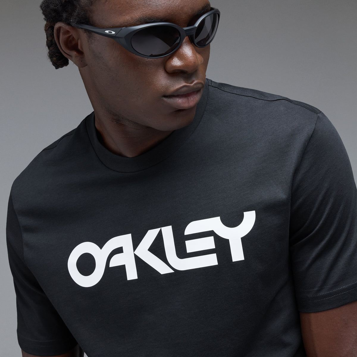 T-Shirt OAKLEY MARK II TEE 2.0 Schwarz/Weiß