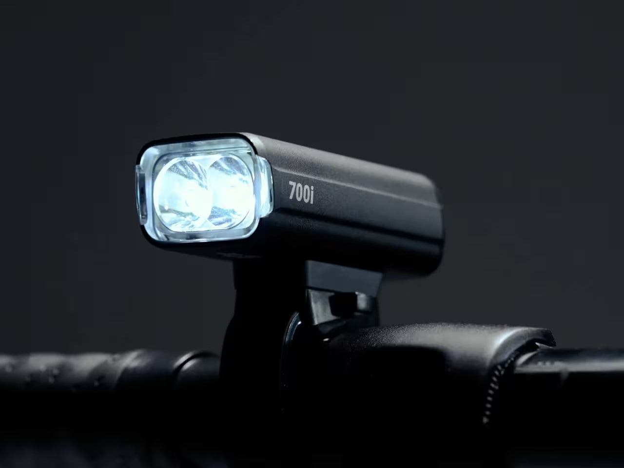 BBB NANOSTRIKE 700i Frontleuchte Schwarz