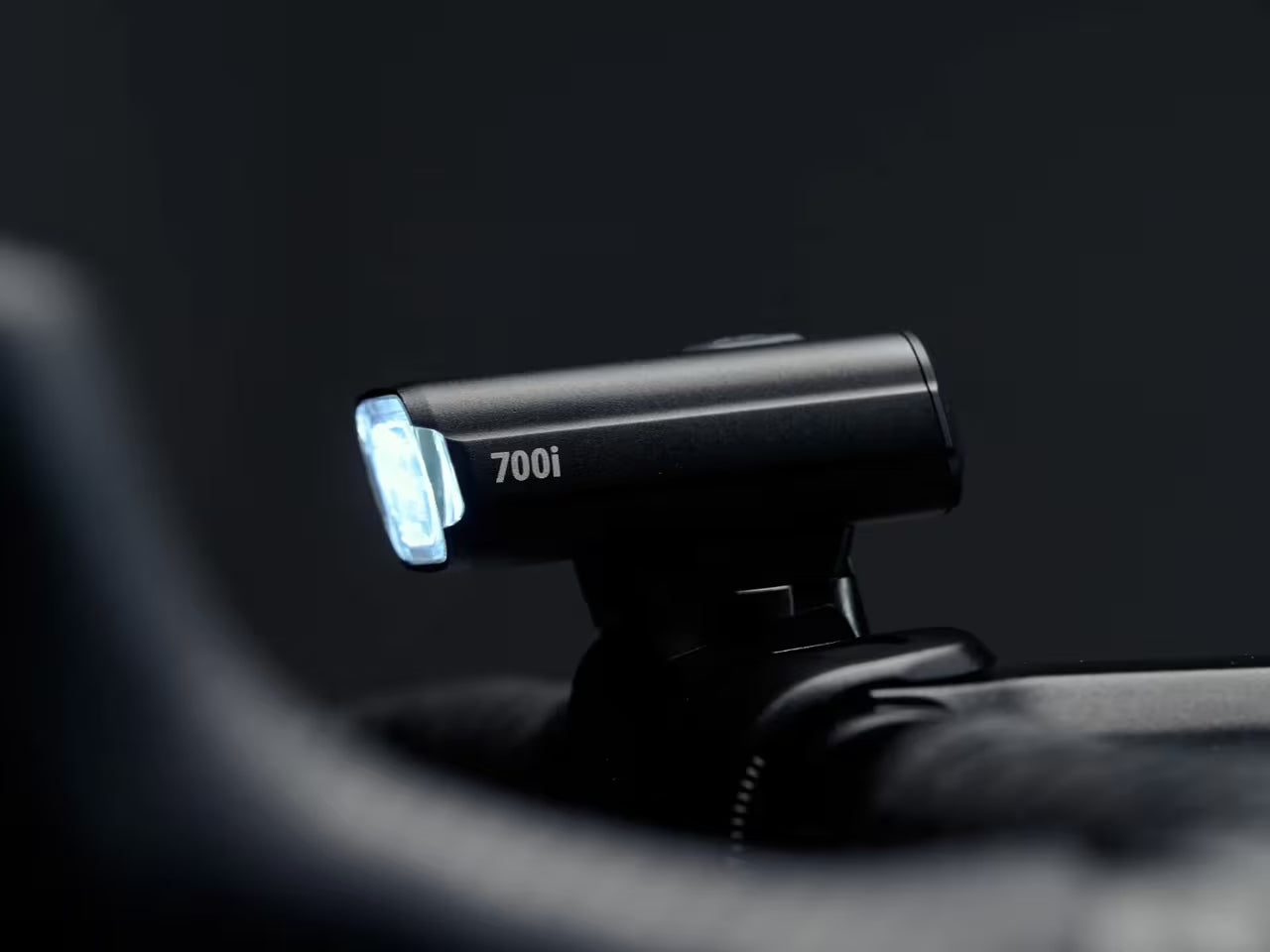 BBB NANOSTRIKE 700i Frontleuchte Schwarz