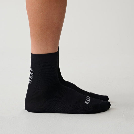 MAAP DIVISON MONO SHORT Socken Schwarz