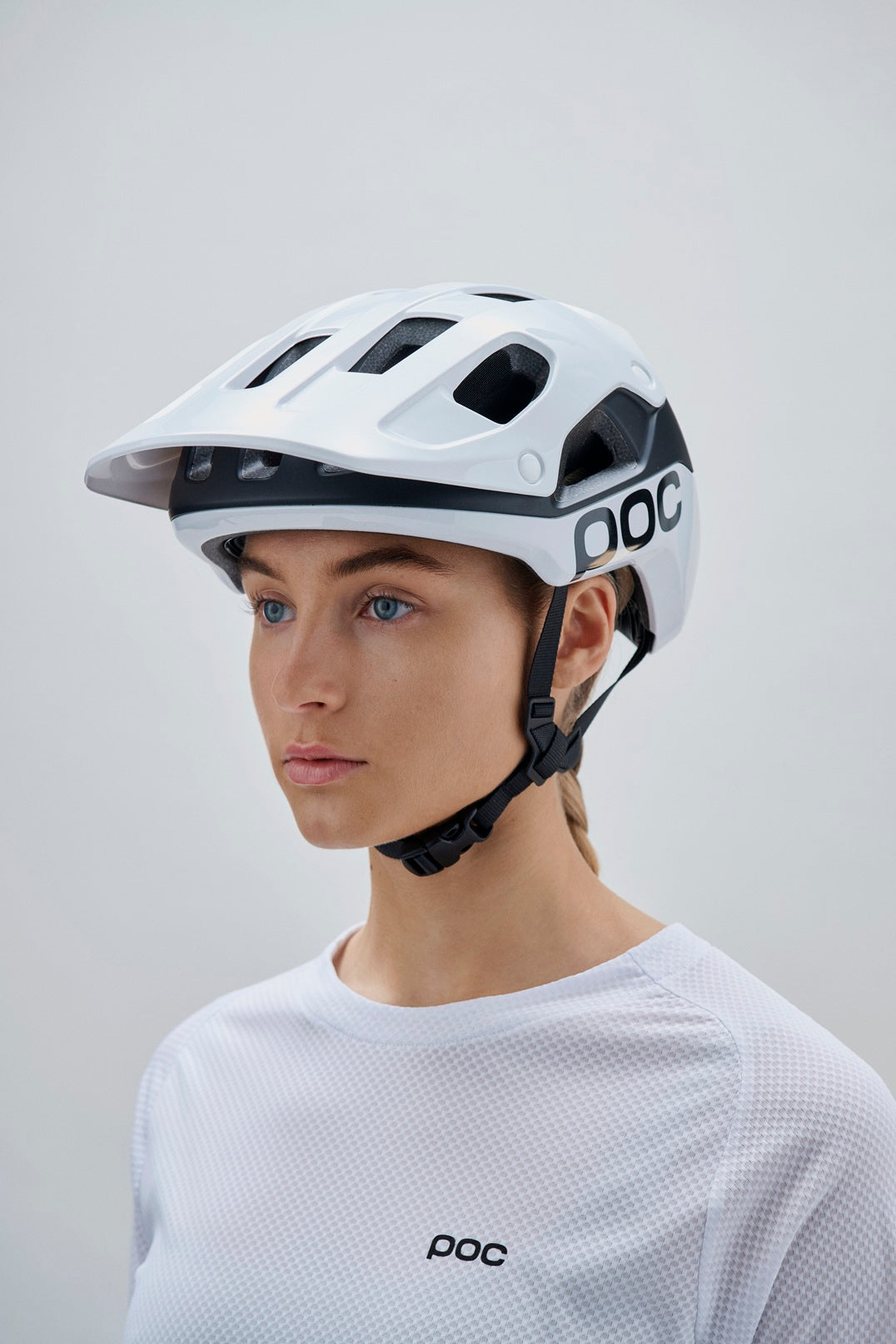 MTB-Helm POC CULARIS PURE Weiss/Schwarz Matt