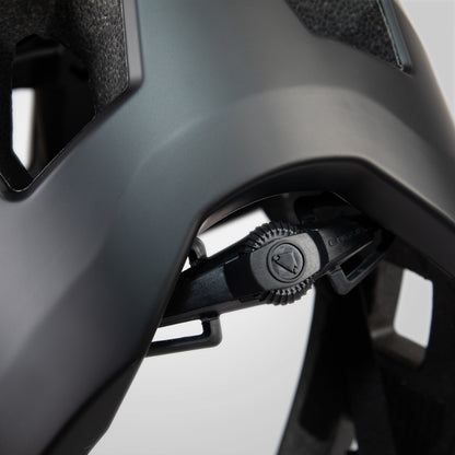 MTB-Helm ENDURA SINGLETRACK INTEGRAL MIPS Schwarz