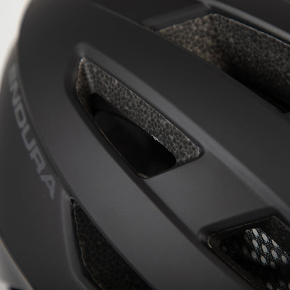 ENDURA XTRACT MIPS Straßenhelm Schwarz