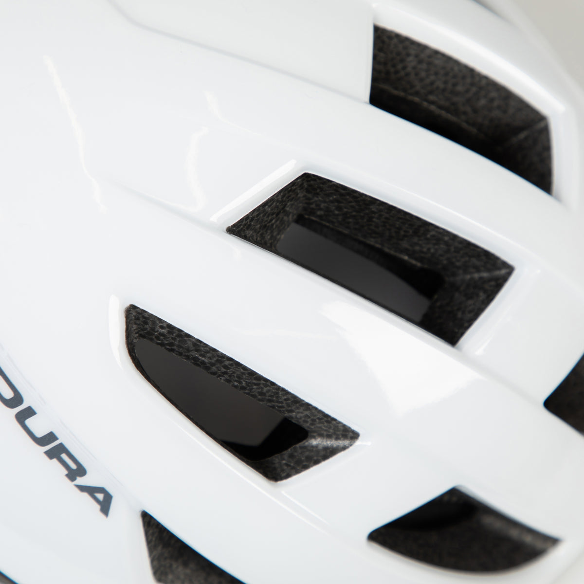 Rennradhelm ENDURA XTRACT MIPS Weiß