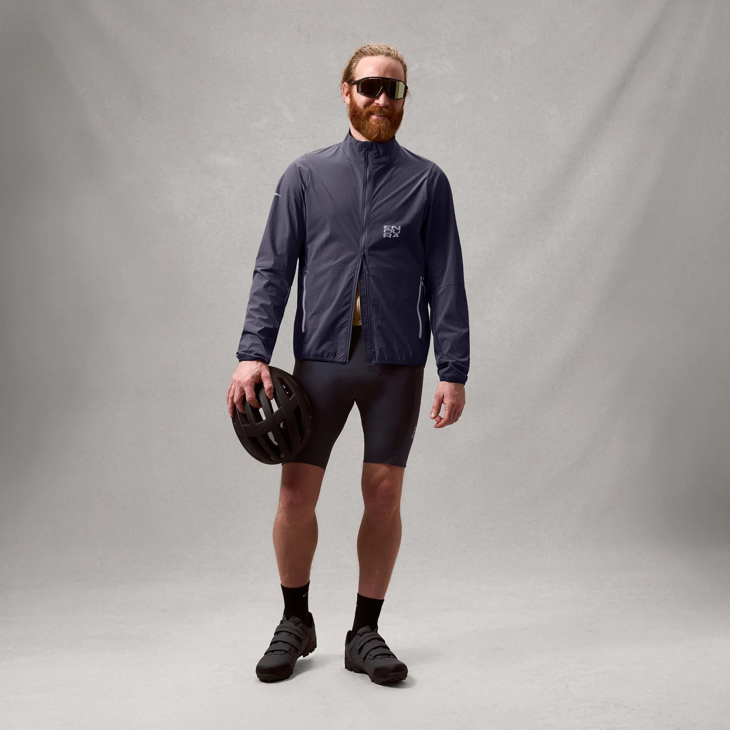 ENDURA ALLTRACK RIDE PACKABLE Carbon Jacket Grau