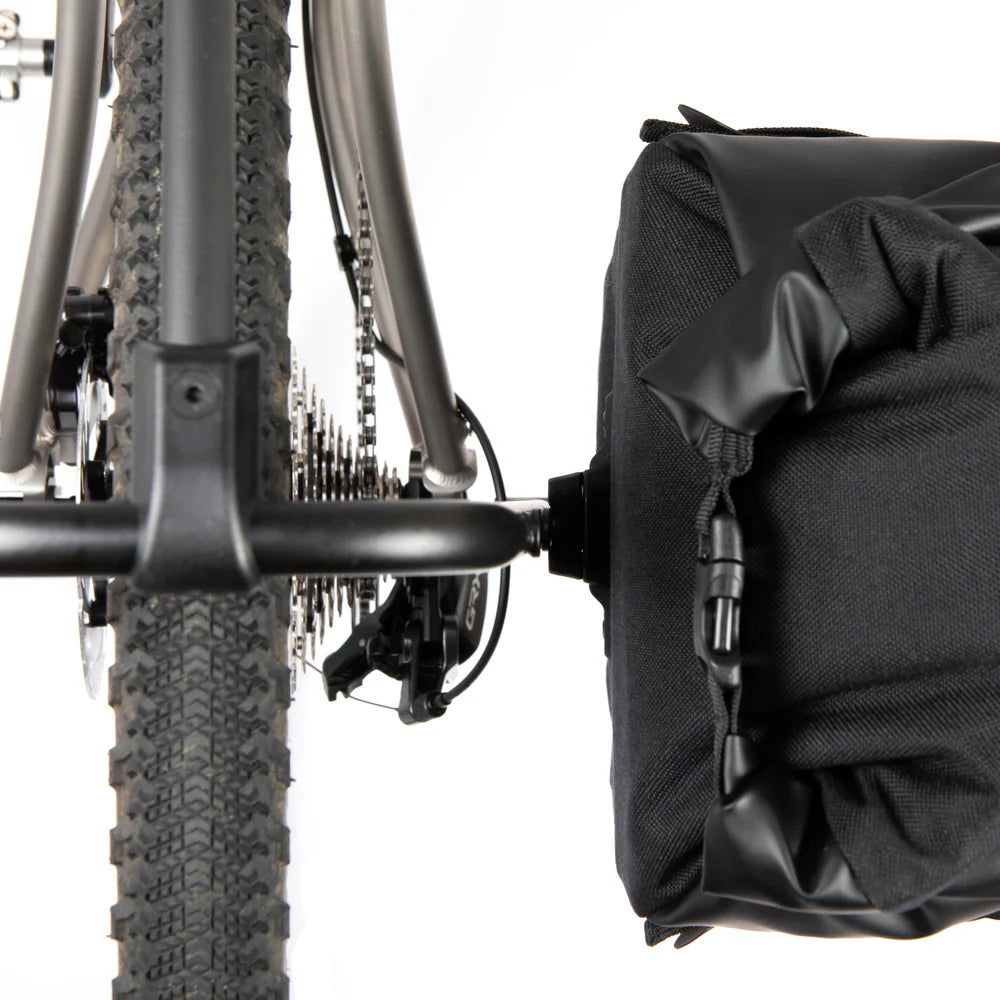 RESTRAP SWITCH Gepäckträgertasche Pannier 10L Schwarz