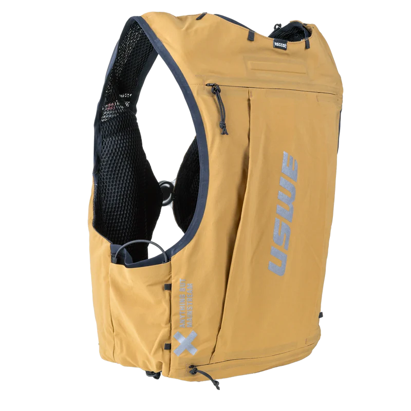 USWE TRAIL RUNNING Trinkjacke 8L Bronze
