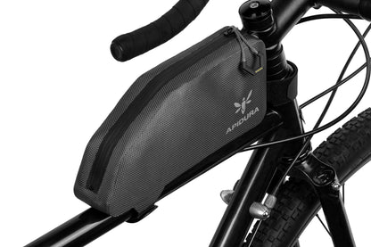 Rahmentasche APIDURA EXPEDITION TOP TUBE PACK 1 L Schwarz