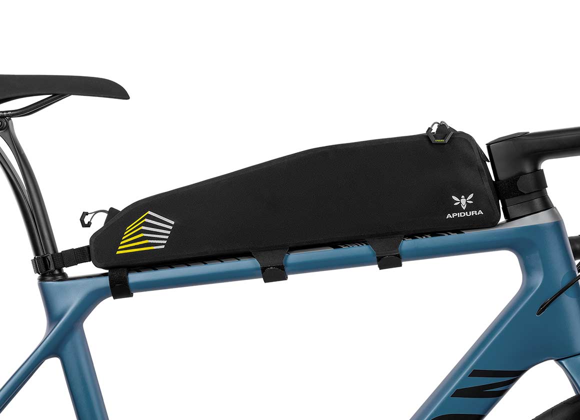 Rahmentasche APIDURA RACING LONG TOP TUBE PACK 2 L Schwarz