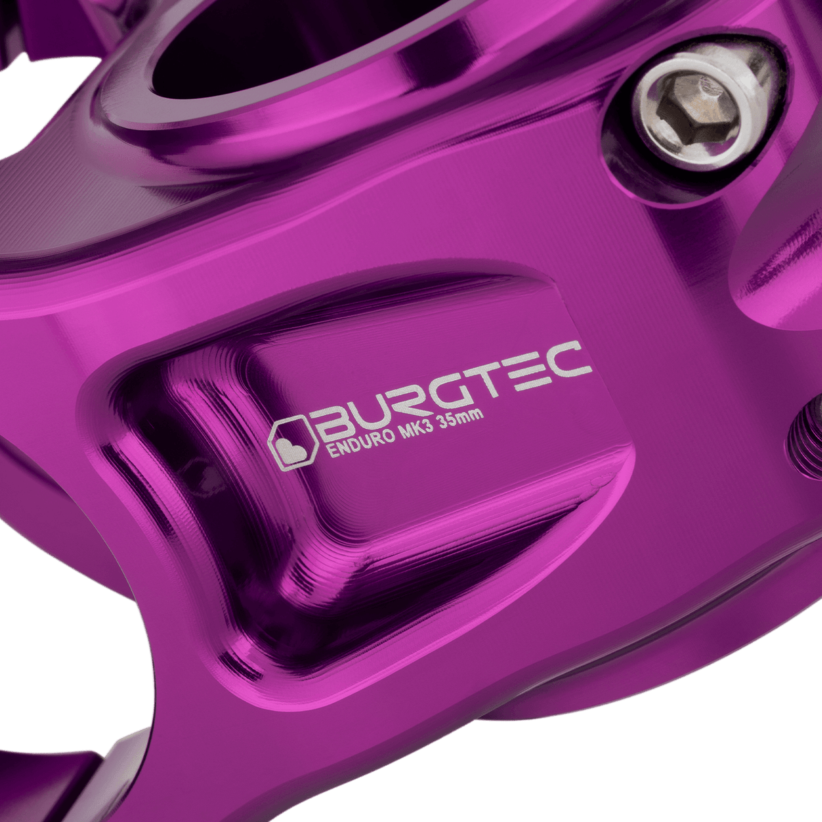 BURGTEC ENDURO MK3 Vorbau in Violett — Detail des gefrästen Vorbaukörpers