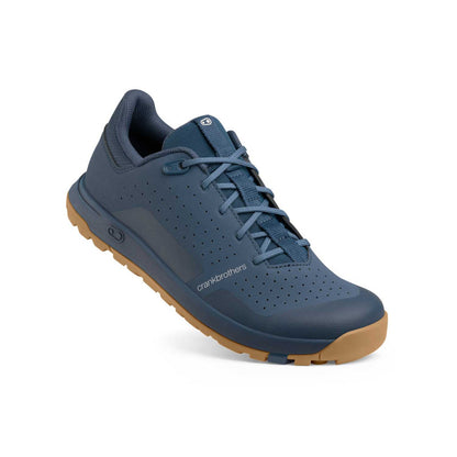Crankbrothers Stamp Trail Lace MTB-Schuhe Blau/Gum — Dreiviertelansicht