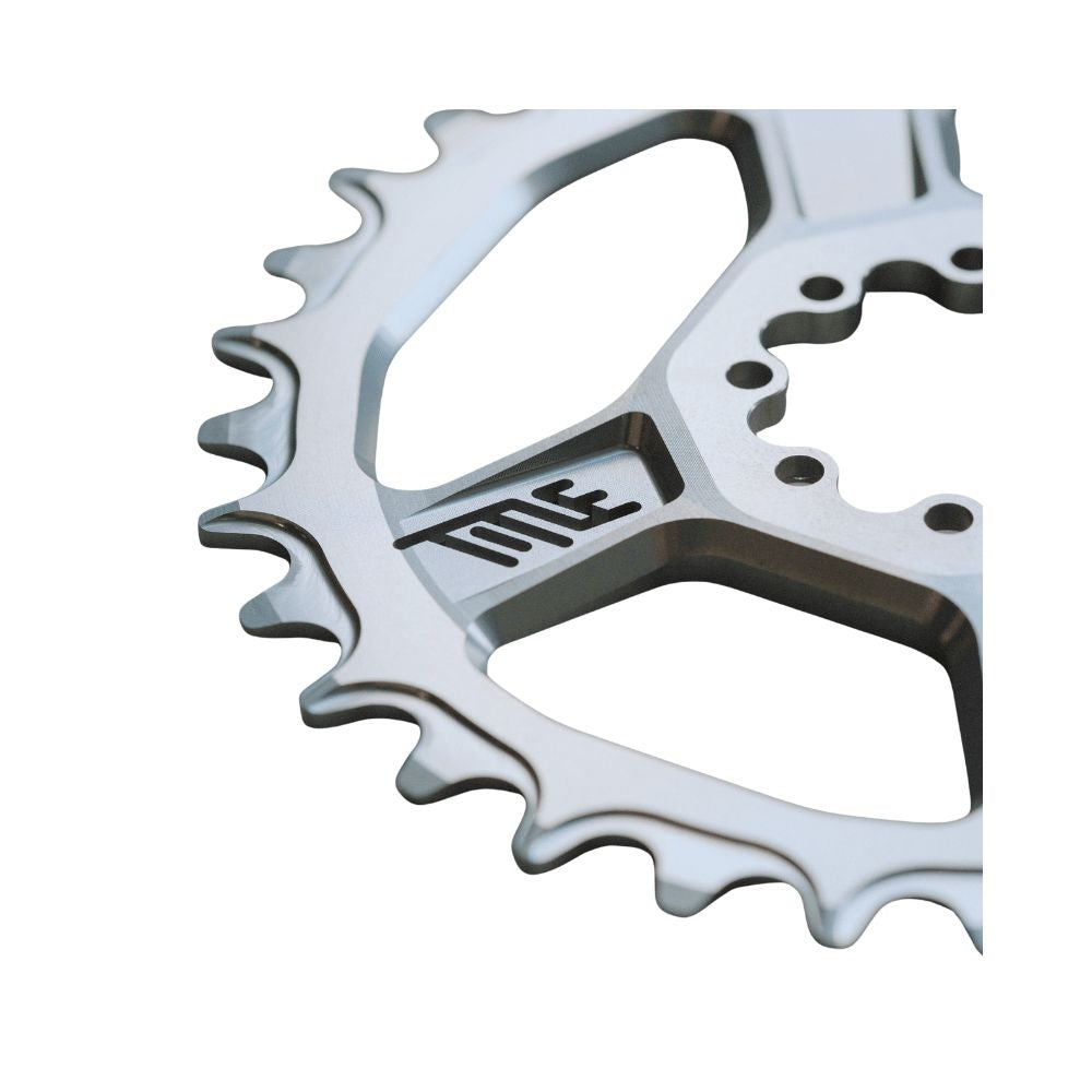 Plateau TITLE CR1 10/11/12V REGULAR DM 8 Vis Chrome