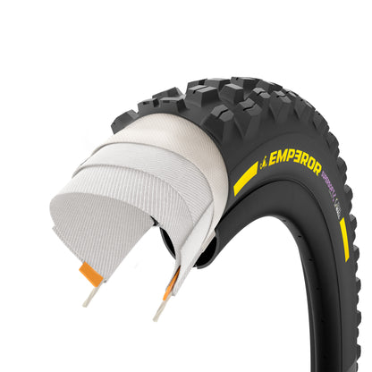PIRELLI SCORPION EMPEROR Soft DualWall Faltreifen 27.5x2.40 Tubeless Ready Schwarz/Gelb Team Edition