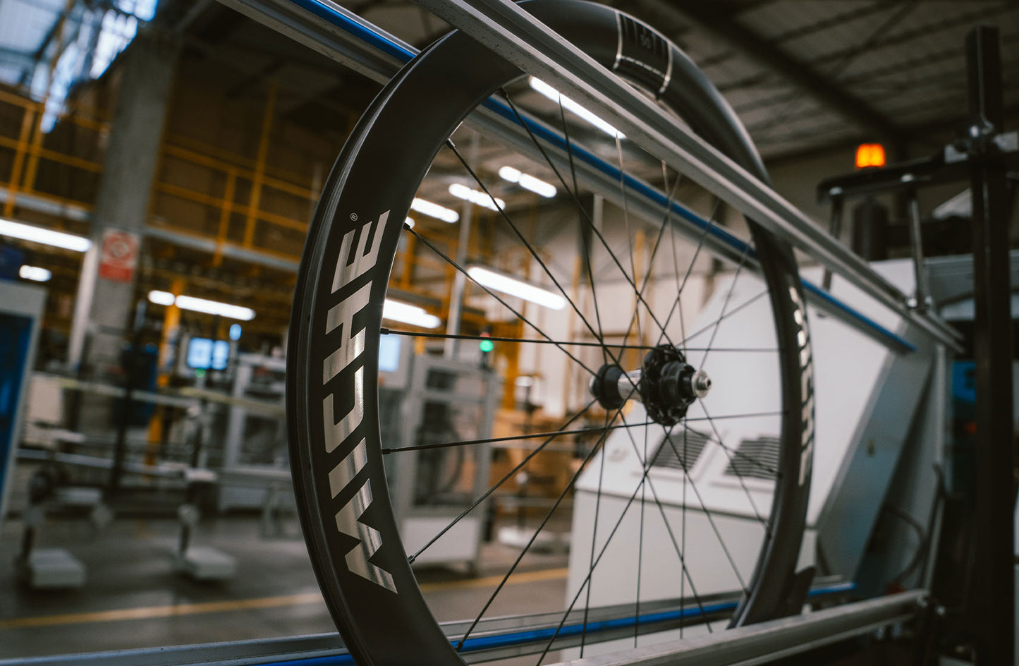 Paar MICHE KLEOS RD DX50 Tubeless Ready (Center Lock) Team Edition Laufräder