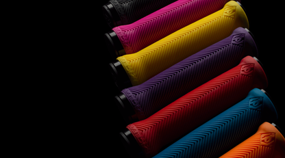 Grips RACE FACE LOVE HANDLE Lock-On Violett