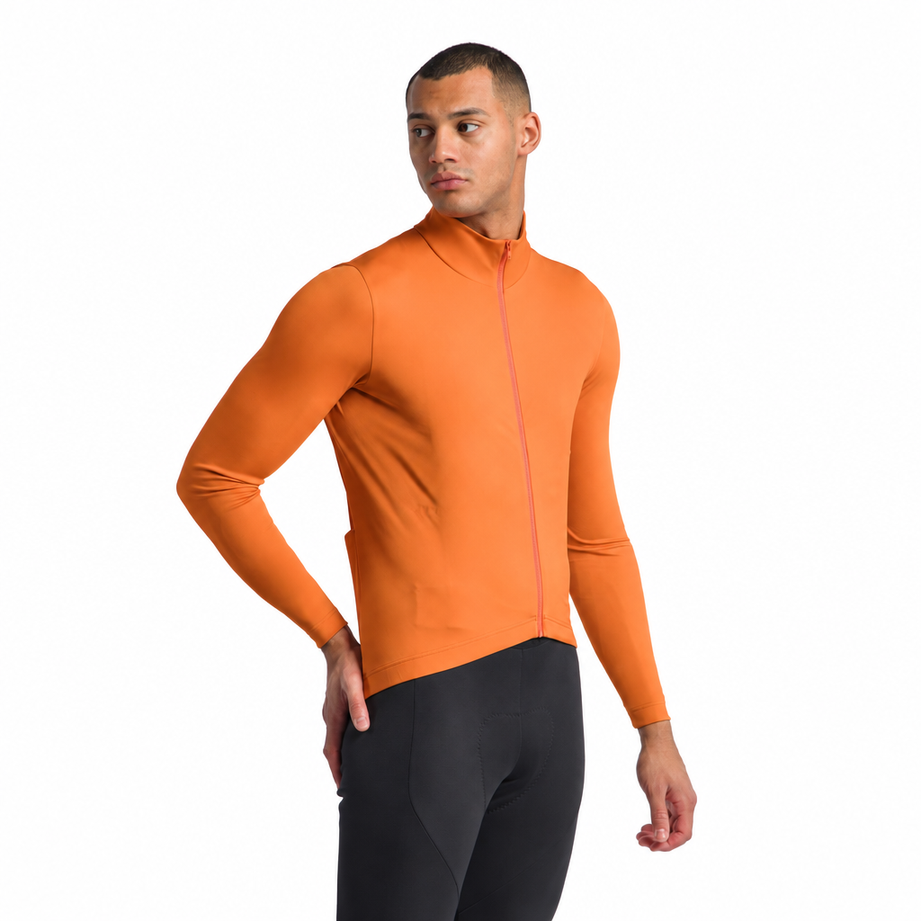 SPORTFUL CLASSIC 2 Jacke in Orange, Dreiviertelansicht vor weißem Hintergrund