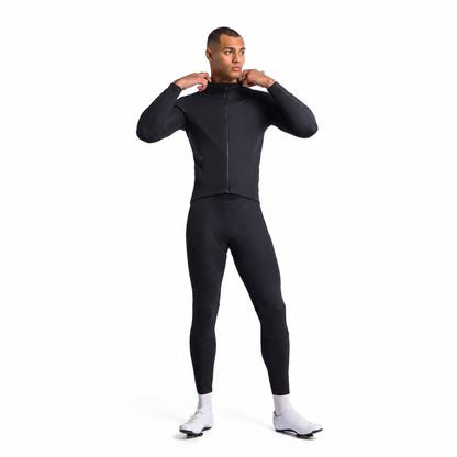 SPORTFUL CLASSIC 2 Jacke in Schwarz, Ganzkörperansicht vor weißem Hintergrund