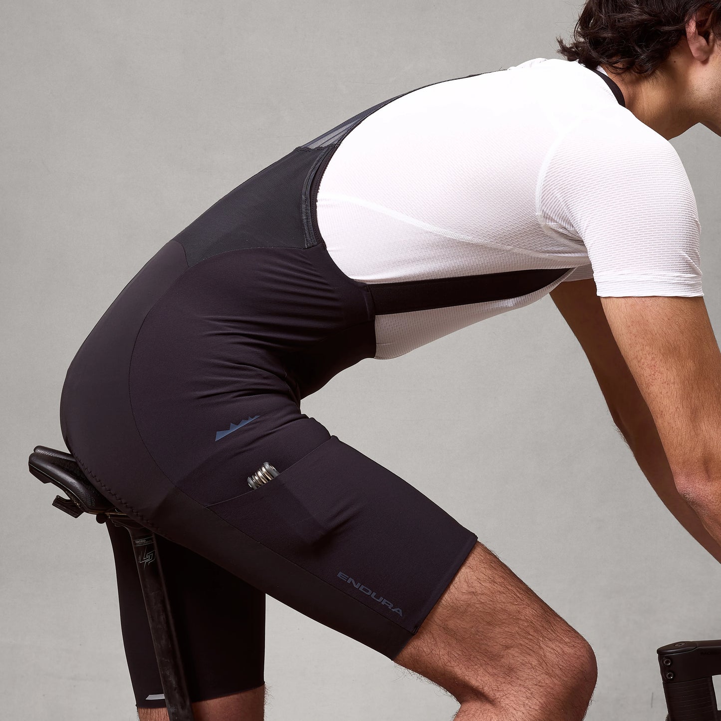ENDURA ALLTRACK RIDE Kurze Trägerhose Schwarz