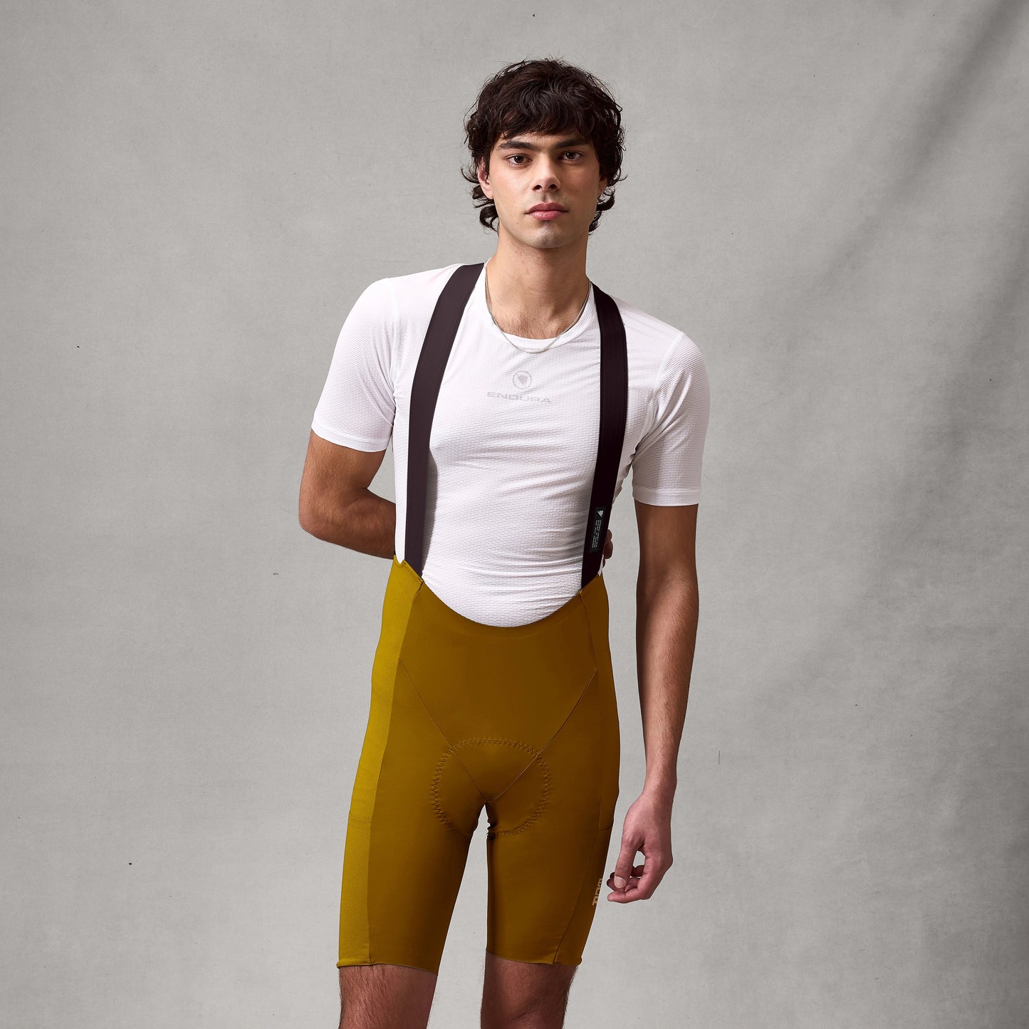 ENDURA ALLTRACK RIDE Kurze Trägerhose Bronze