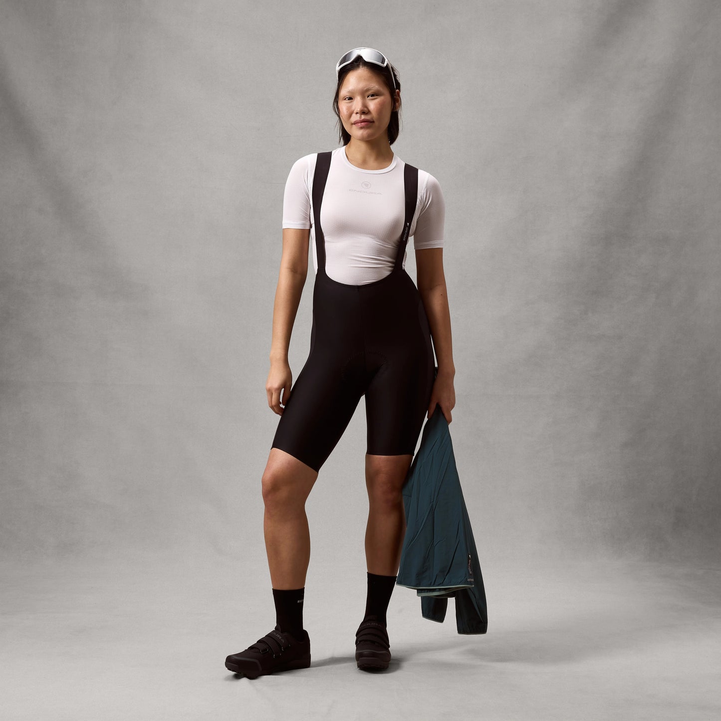 ENDURA ALLTRACK RIDE Women's Short Bib Shorts Schwarz