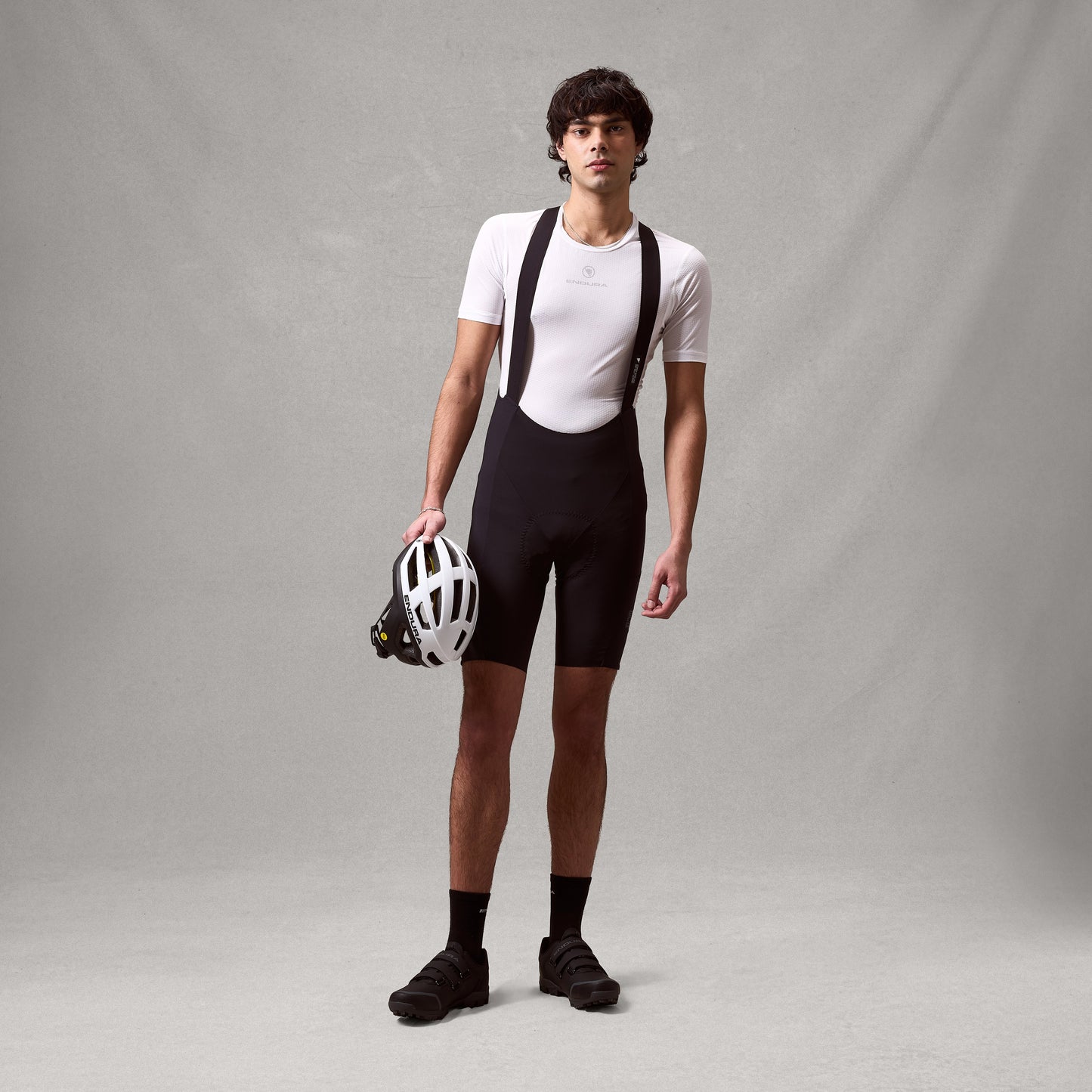 ENDURA ALLTRACK RIDE Kurze Trägerhose Schwarz