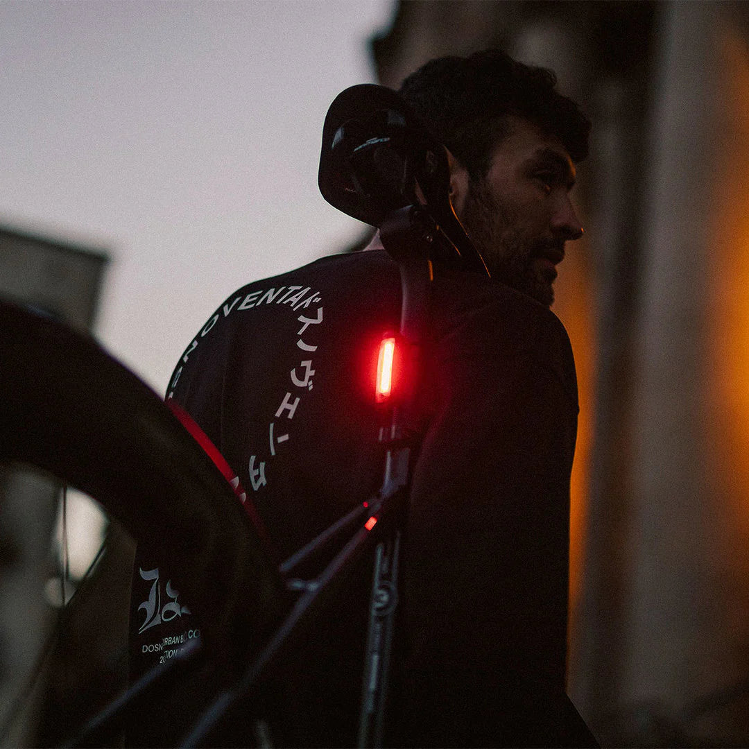 KNOG PLUS REAR Rücklicht 20 Lumen Schwarz