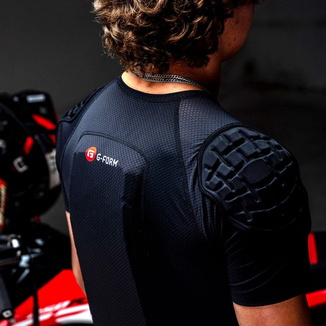 G-FORM 360 IMPACT MC Schutzweste Schwarz