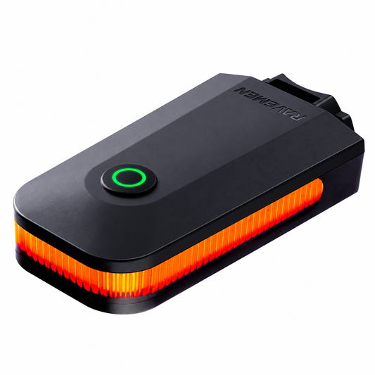RAVEMEN CL01 PRO Rückleuchte — Produktansicht auf weißem Hintergrund
