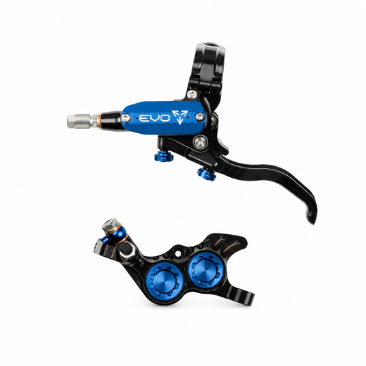 HOPE TECH 4 EVO GR4 Bremse in Schwarz/Blau — Bremshebel und Bremssattel vor weißem Hintergrund