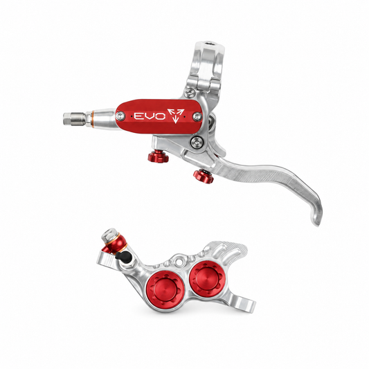 HOPE TECH 4 EVO GR4 Bremse Silber/Rot — Bremshebel und Bremssattel vor weißem Hintergrund