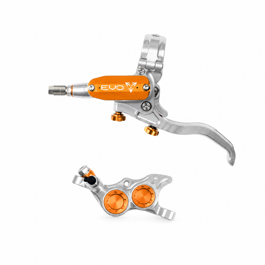 HOPE TECH 4 EVO TR4 Bremse in Silber/Orange – Bremshebel und Bremssattel vor weißem Hintergrund