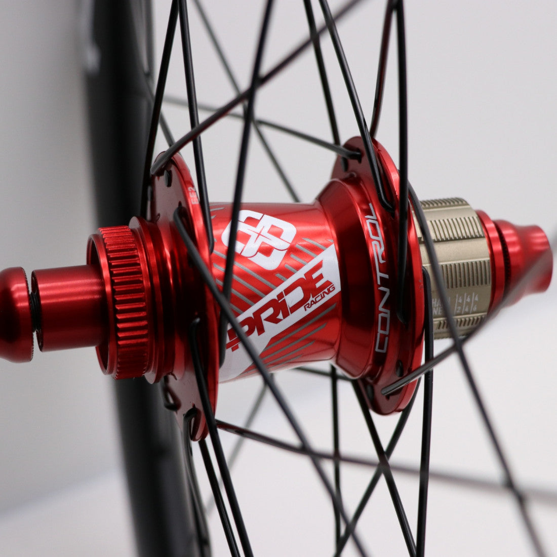 Laufradsatz PRIDE 20" (451mm) Carbon Gravity Matt Disc Pride Control V1 Achsen 10/10mm Rot