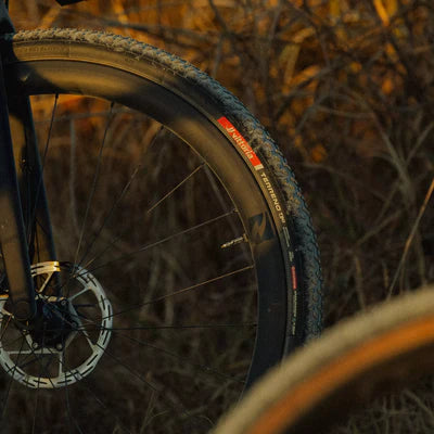 Reifen VITTORIA TERRENO T90 MUD Gravel Endurance 700x40c Tubeless Ready Faltbar Schwarz