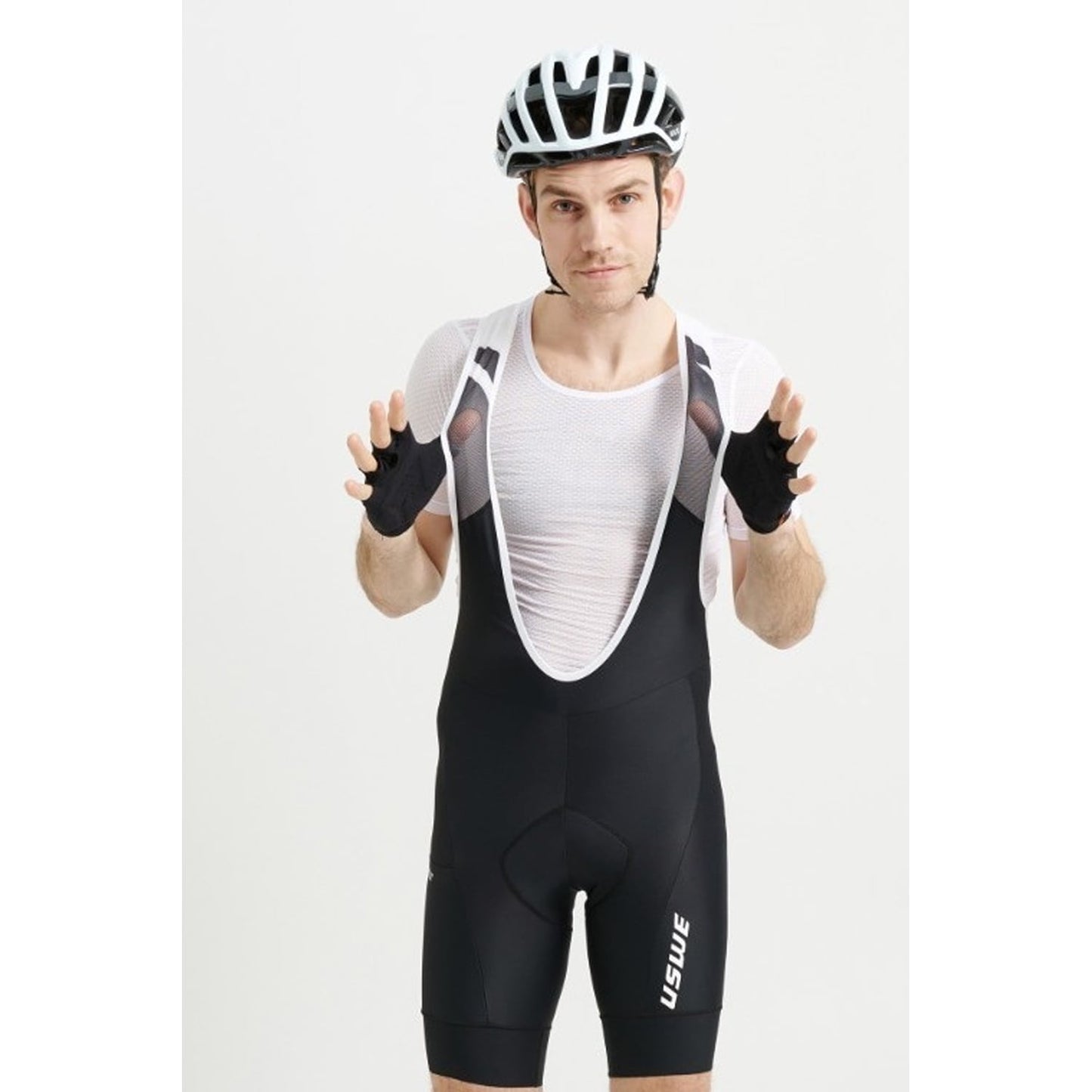 USWE GRUS GRAVEL Kurze Trägerhose Schwarz