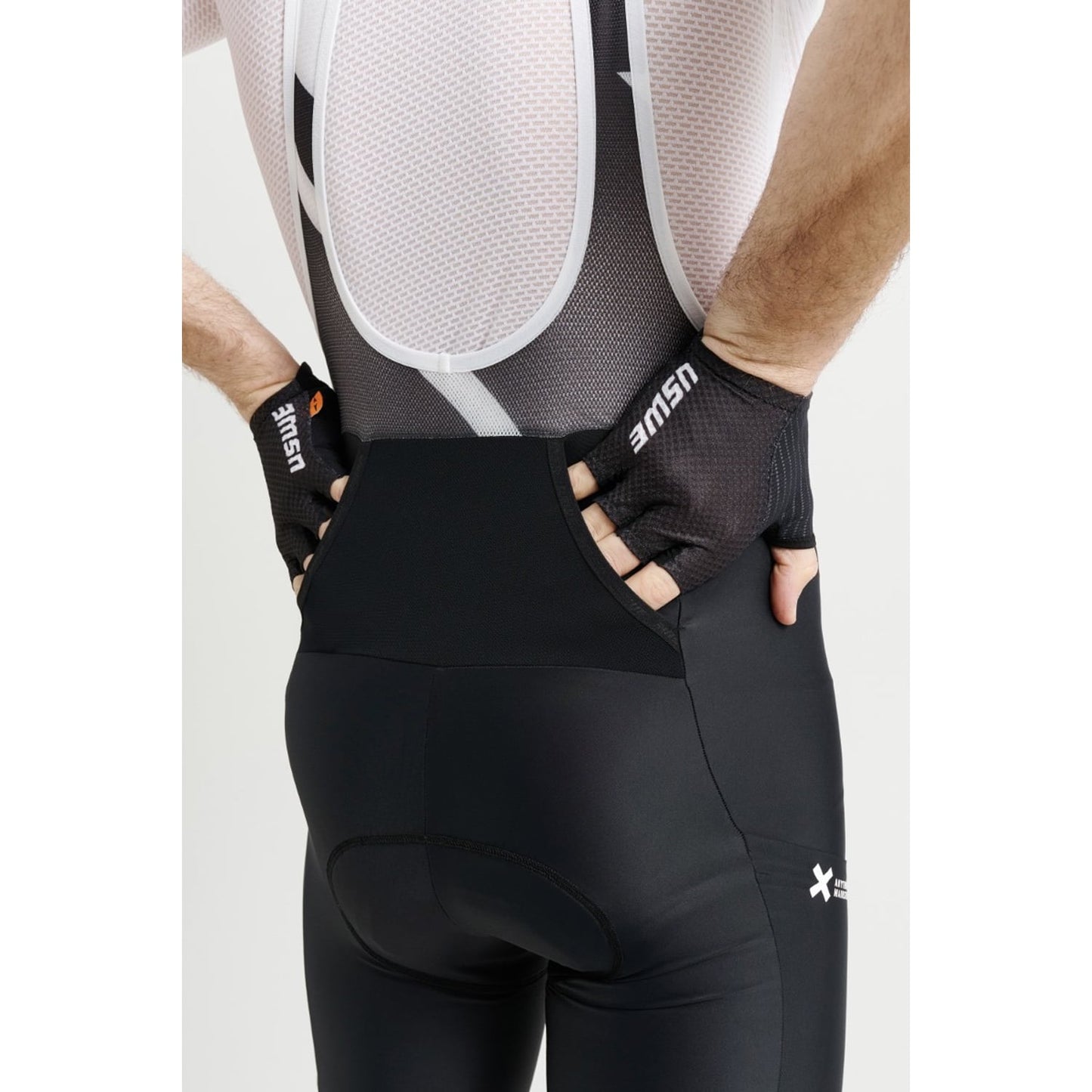 USWE GRUS GRAVEL Kurze Trägerhose Schwarz